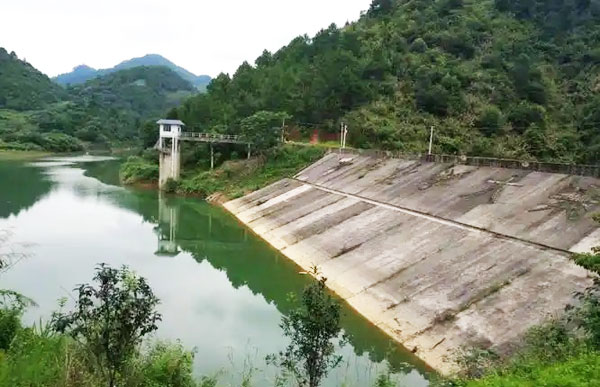水庫(kù)水怎么處理成自來水